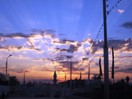 Вечерний город