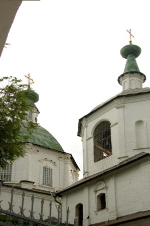 Колокольня мужского монастыря