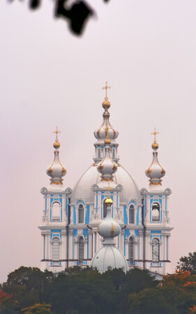 Осень раскрасила теплыми красками...