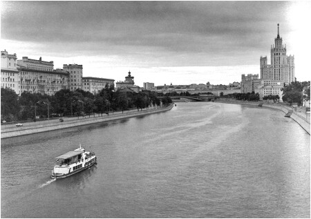 Москва в стиле ретро
