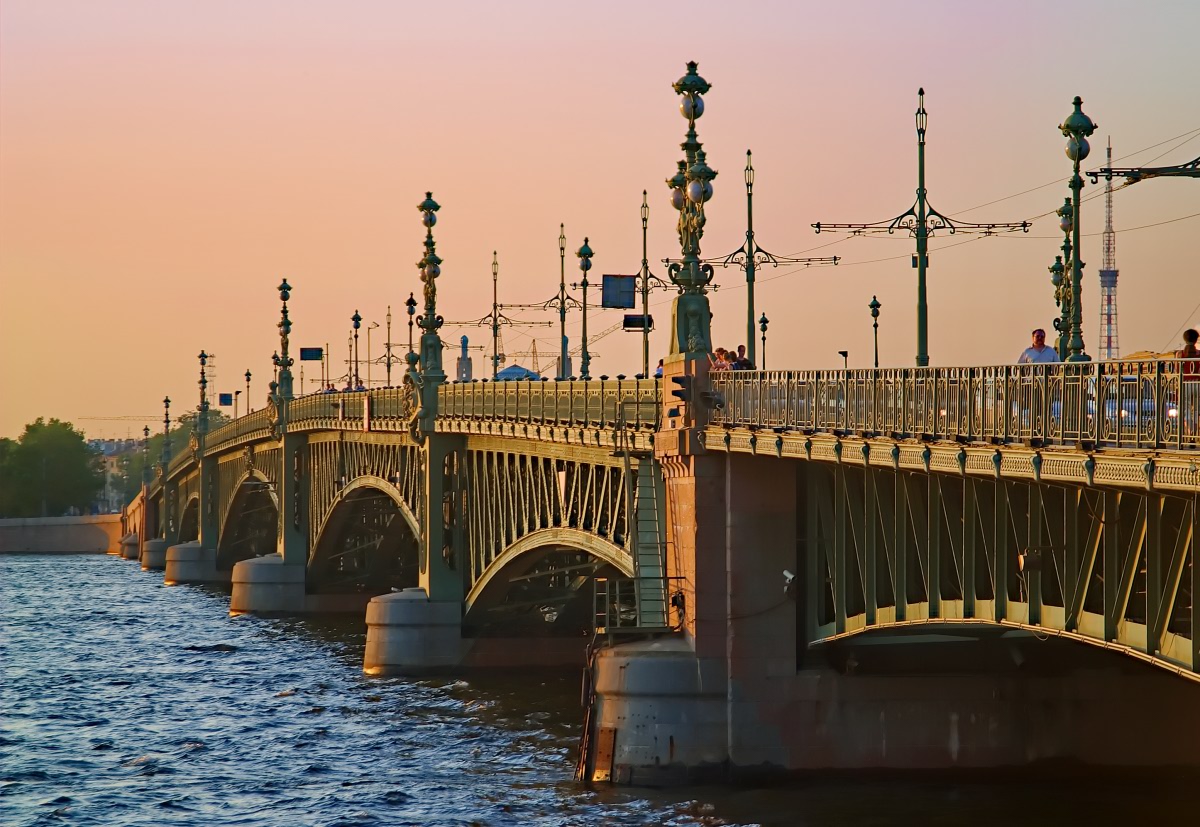 Дворцовый мост