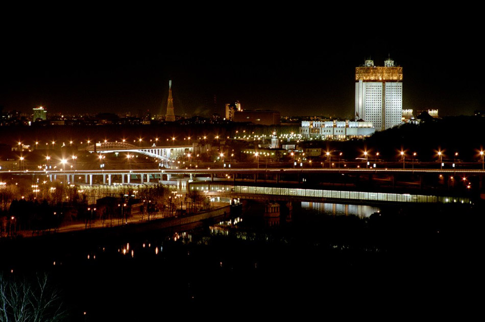 Ночная Москва