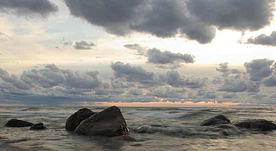 Море