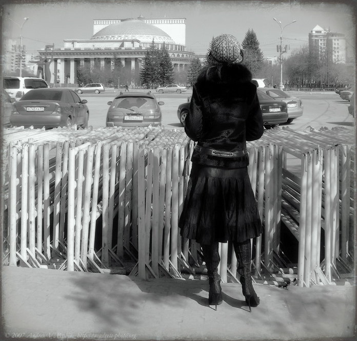 НЕЗНАКОМКА (Преимущества Остранённого Фотографического Восприятия)