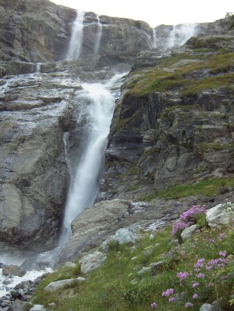 Софийский водопад