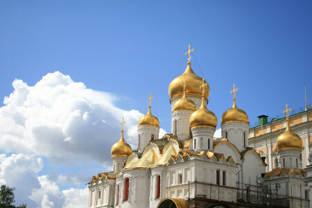 Сияние куполов