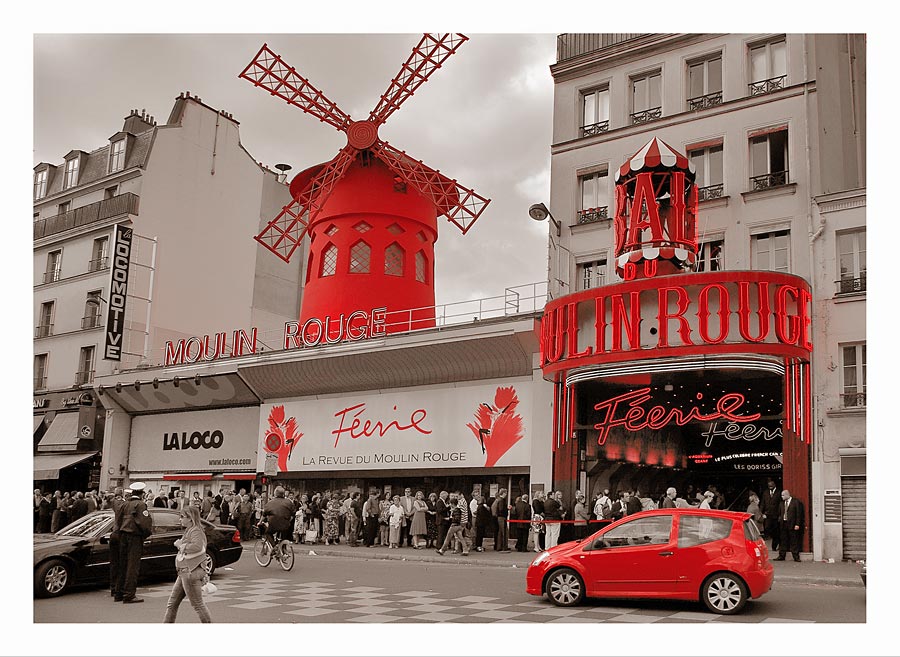 Charme de Paris: MOULIN ROUGE
