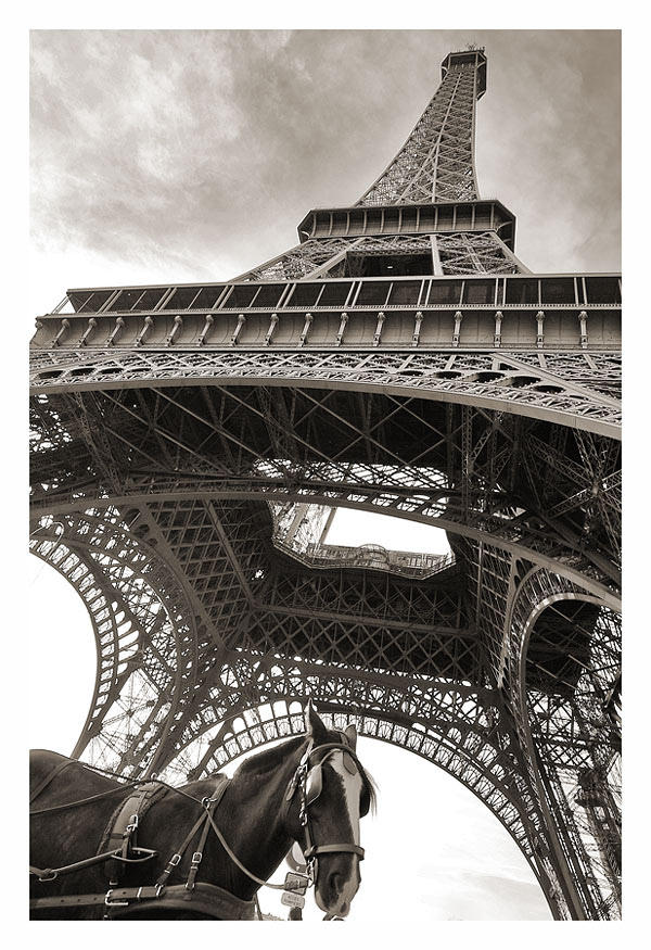 Charme de Paris: EIFFEL