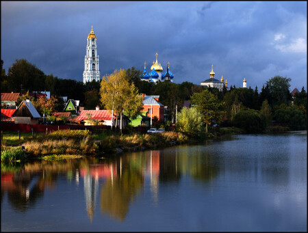 Лавра после дождя
