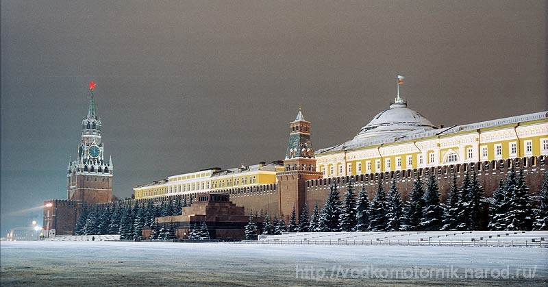 В ночи.