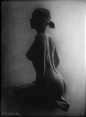 Illusive Silhouette (B/W with noise) ver.2