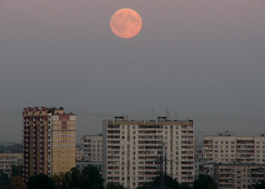 восход луны