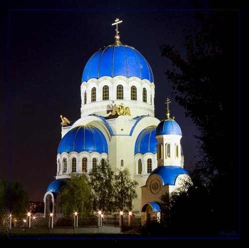 Заворожу я синью куполов...