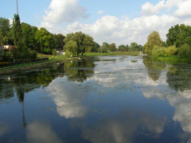  город -Лобжэница