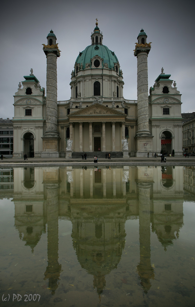 Karlskirhe. Вена