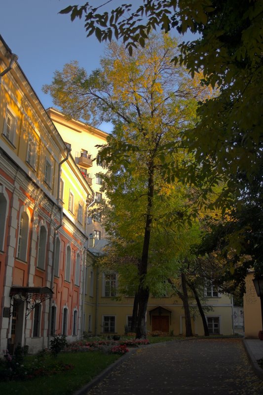 Теплый осенний вечер