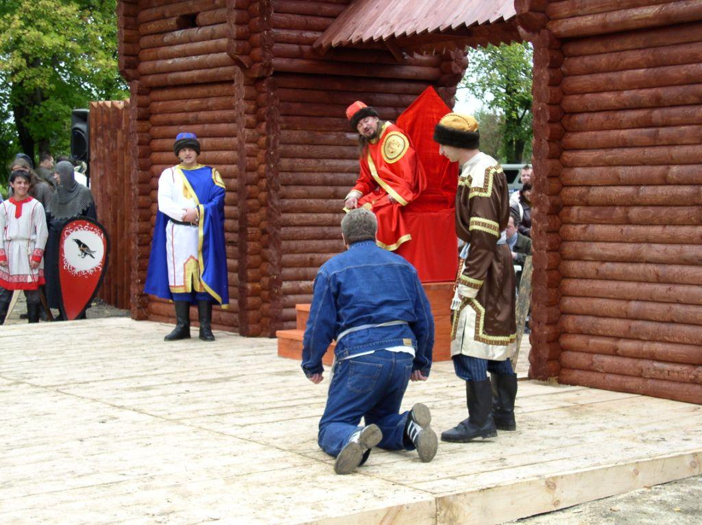 дозволь слово молвить князь
