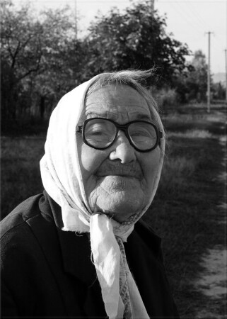 Баба Нюра