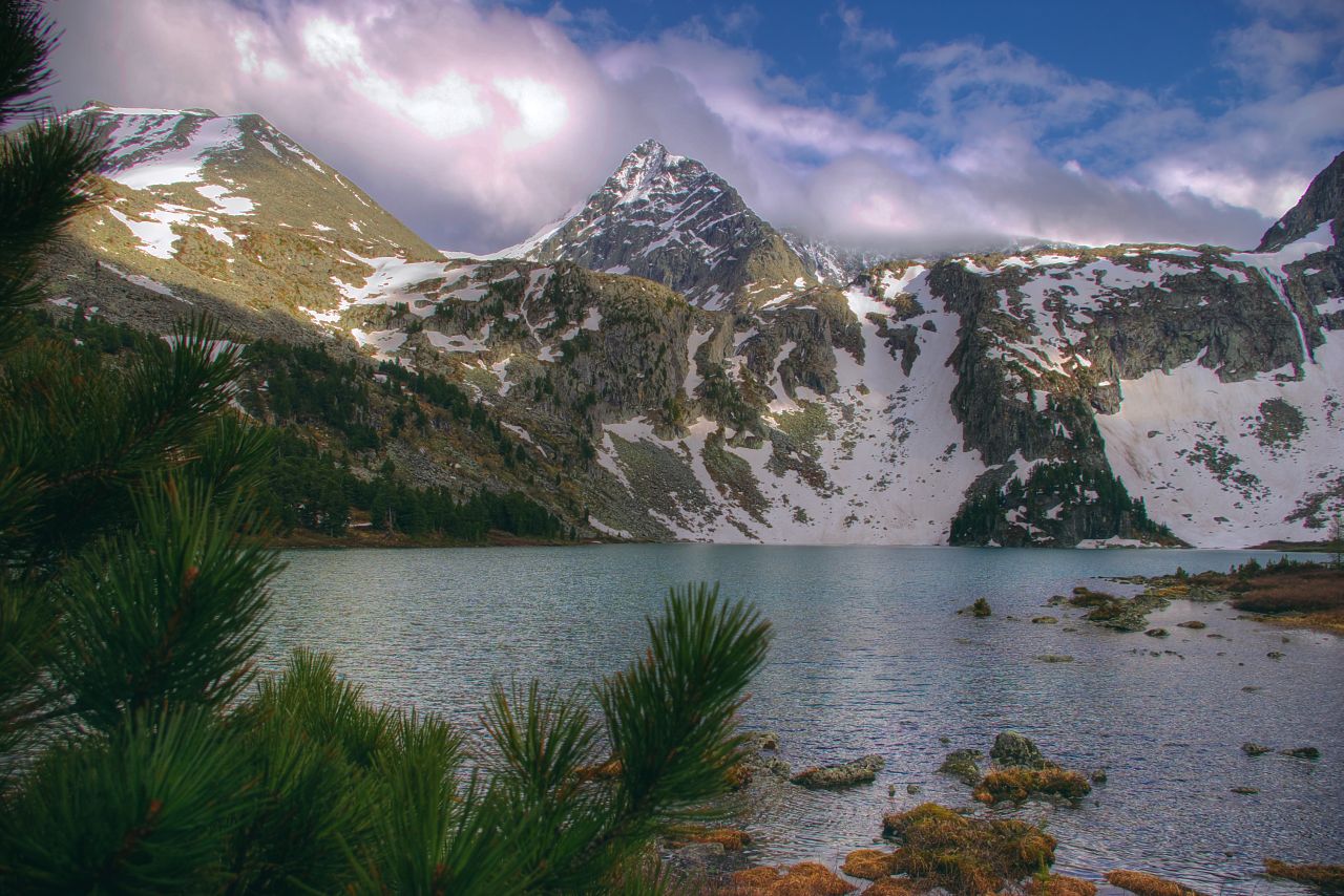 В горах Алтая