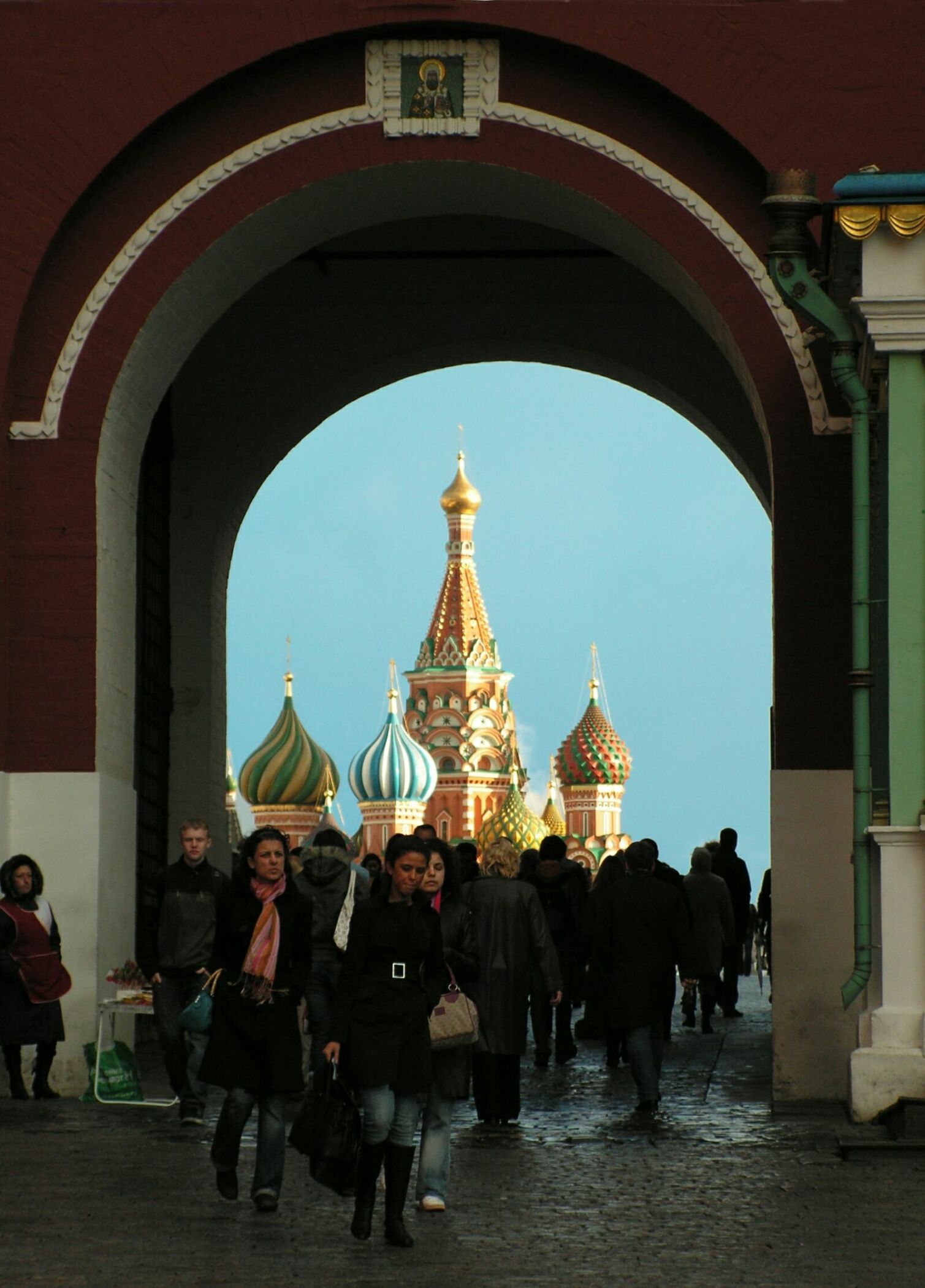 Улыбочку, Василий!