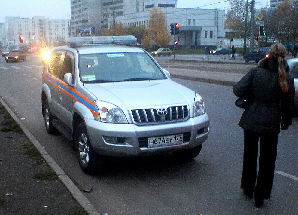 Закон един для?!