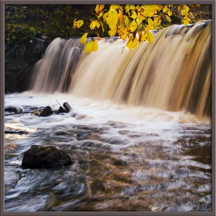 вода