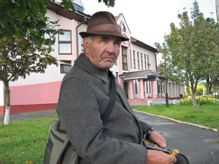 в ожидании поезда
