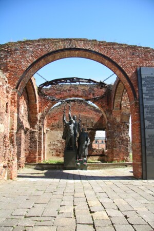 Мемориал в "Крепком орешке"