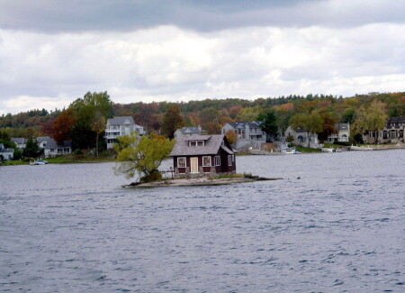 Дачка на реке Св. Лаврентия