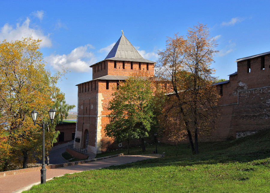 Утро у стен кремля