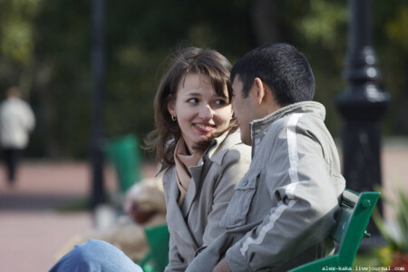 двое на лавке