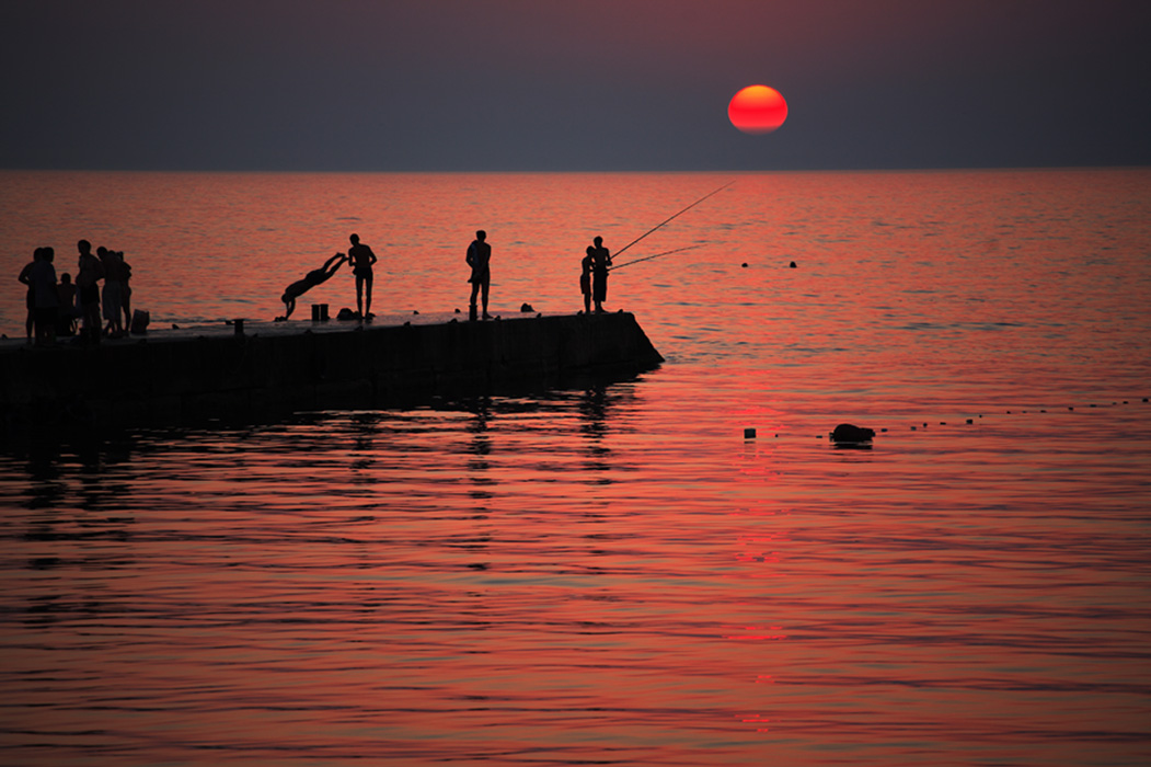 Вечер на море