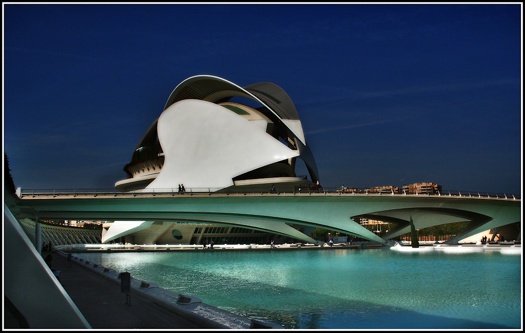 prodolzhenije puteshestvije....Valencia