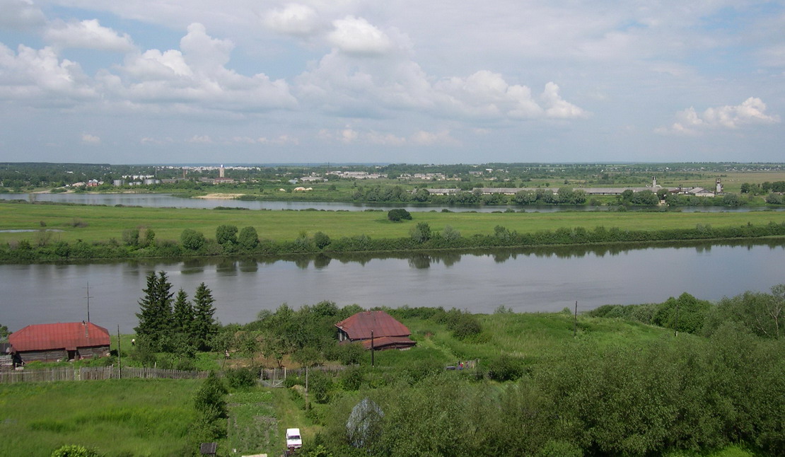 Полдень. Город Спасск на Оке.