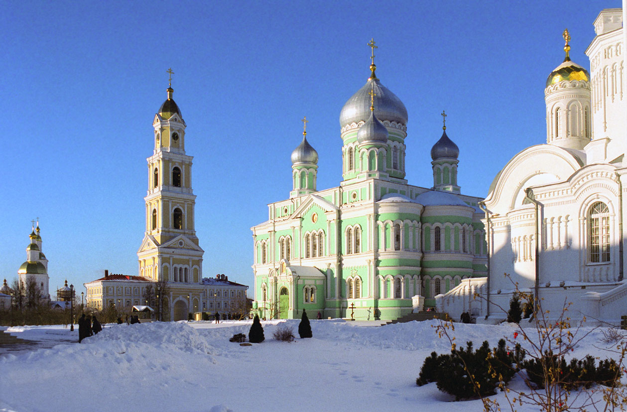 Дивное Дивеево.