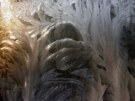 Symphony for wet clothes, turned off stove and window
