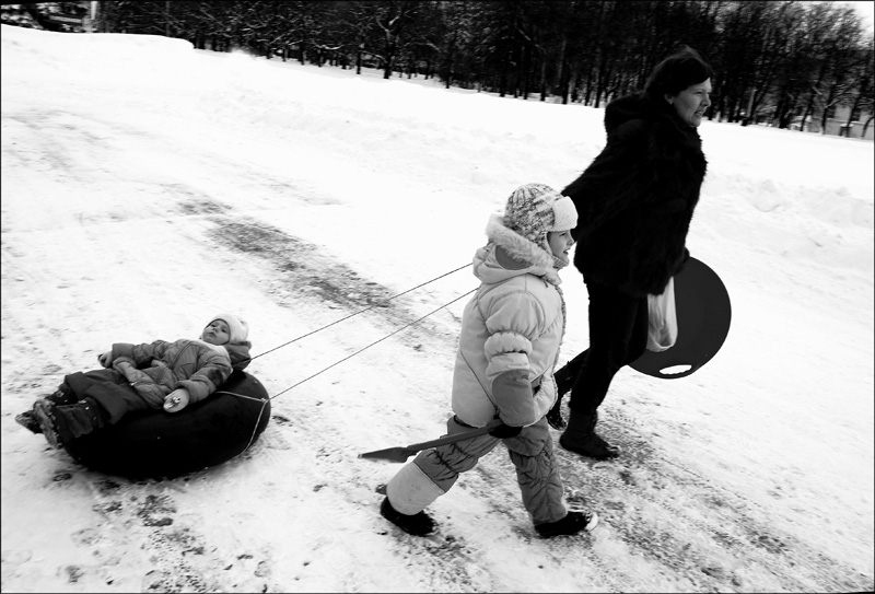 На горку прокатиться