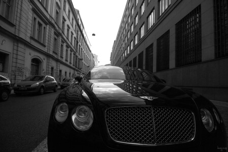 Black "B" in Prague.