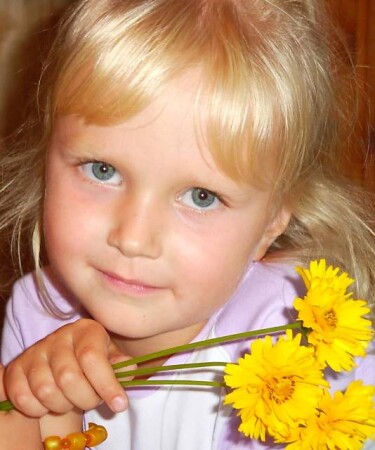 Девчонки нашего двора