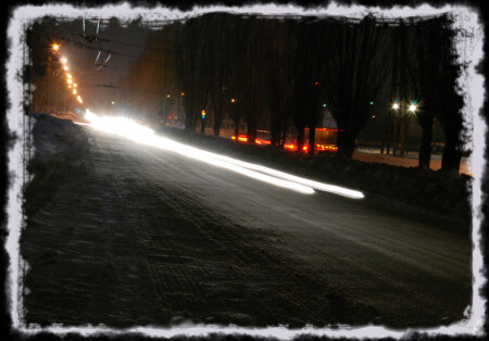 Со скоростью света