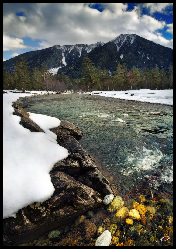 Ледниковая вода