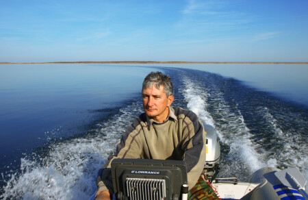 С ветерком.