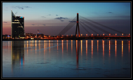 Вечерняя Рига зимой