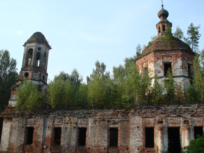 церковь Космы и Дамиана в Трёхречье