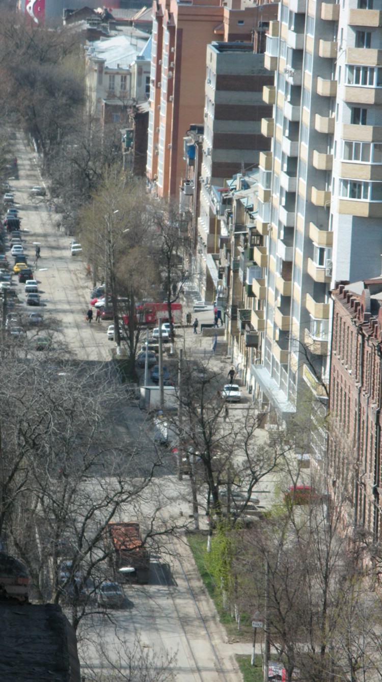 Улица перестраивается