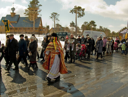 Русь святая, храни веру православную