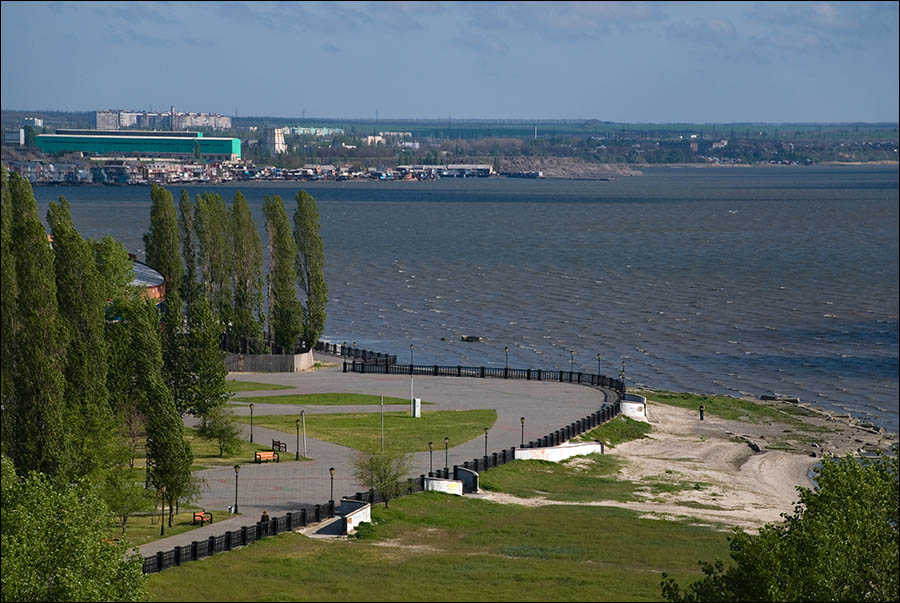 Ветренно-весенне-морской