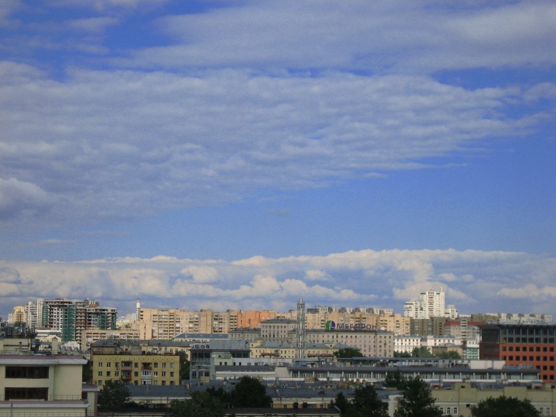 небо над городом