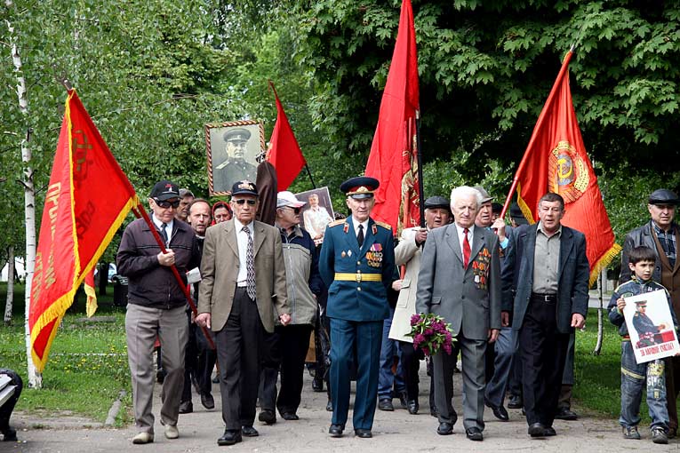  НА ПАРАД ПОБЕДЫ