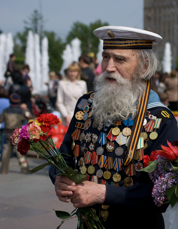 Будьте живы и здоровы. С Праздником!